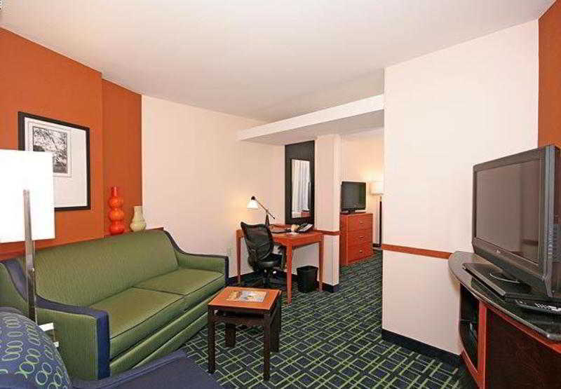 Fairfield Inn And Suites By Marriott Asheboro Exterior foto